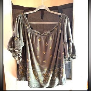 Maurices Gray Floral Off-Shoulder Top